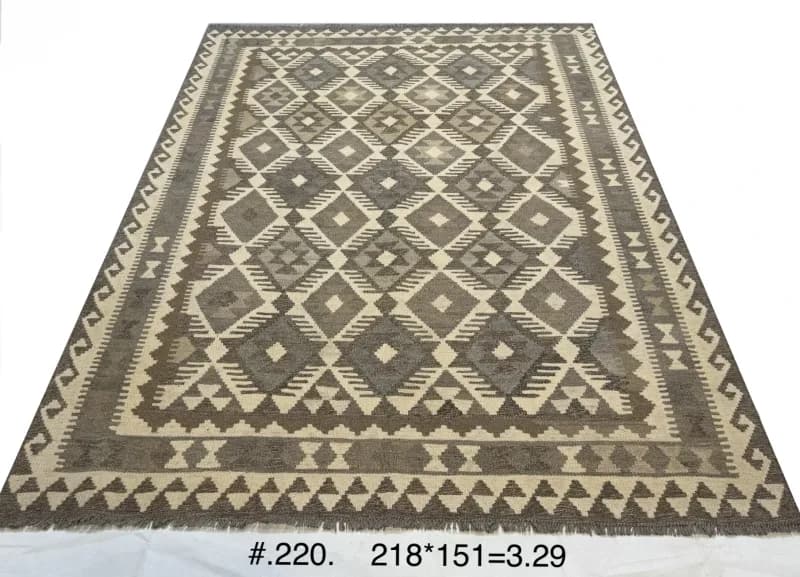 Tribal Diamond Kilim in Taupe & Cream
